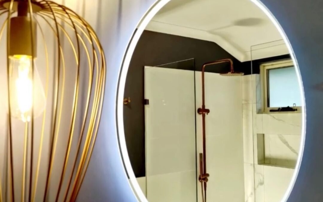 ¿Espejos LED en tu baño?
